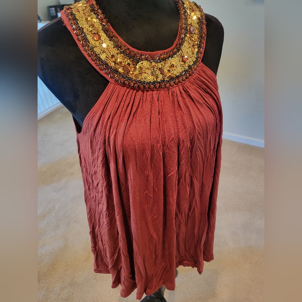 Tunic, with beaded neck - Picture 2 of 7